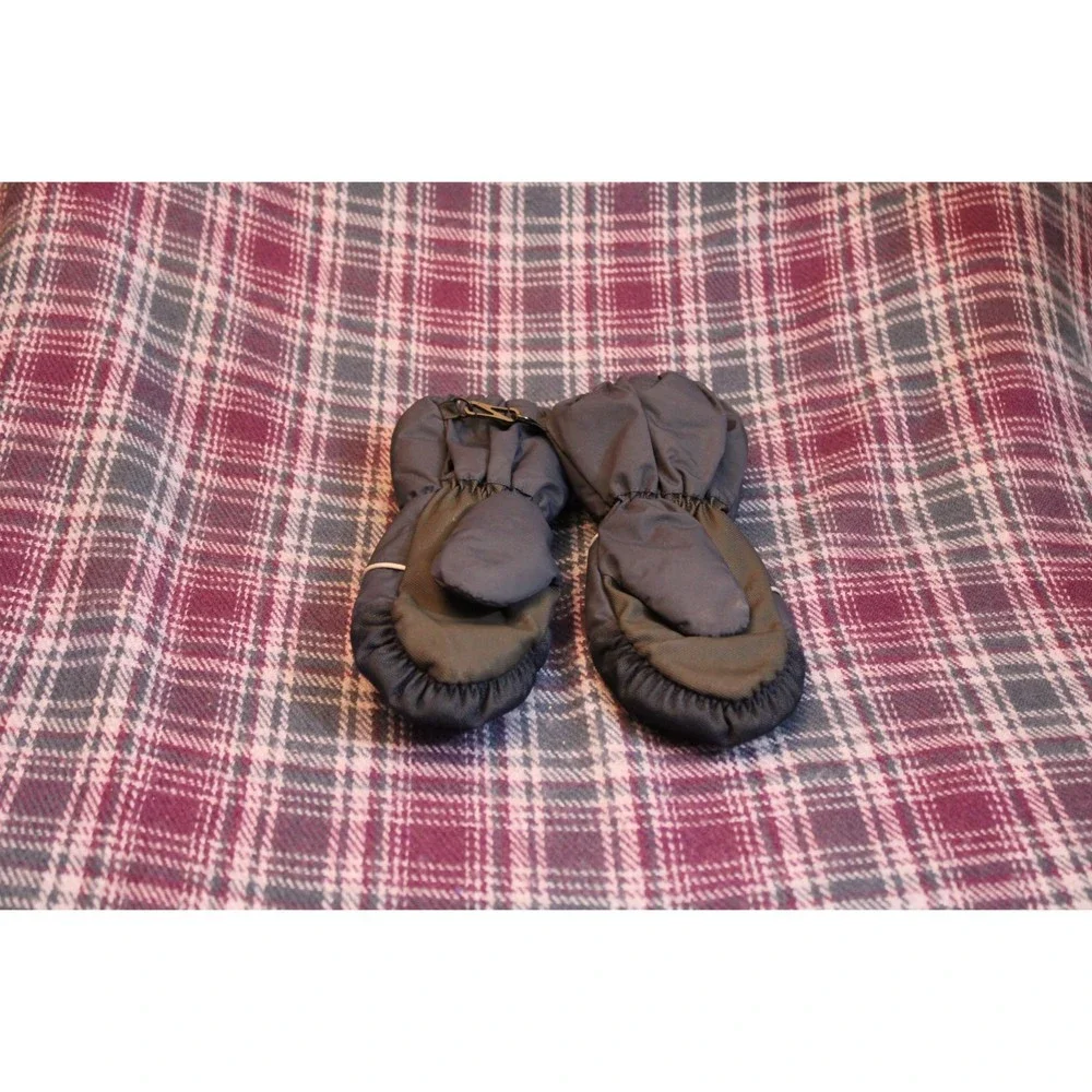 Nano Black Child's Size 6X Winter Mittens